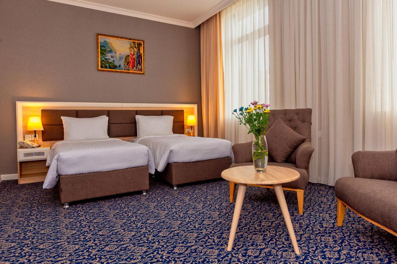 Golden City Hotel Baku Eksteriør bilde